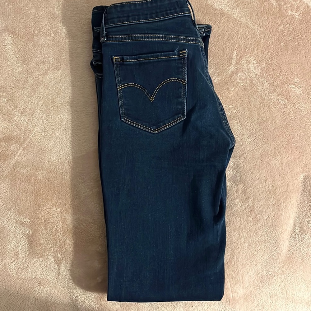 Levi jeans